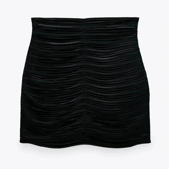 Zara brand black mini skirt size XS. - Picture 5 of 11